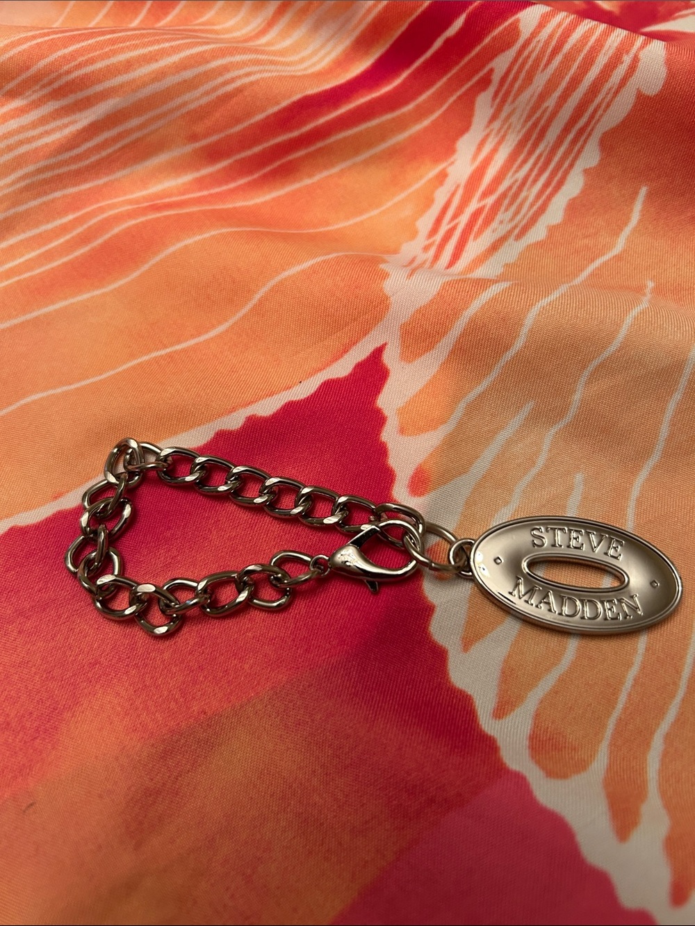 Steve Madden Silver Oval Logo Charm Chain Bag Charm